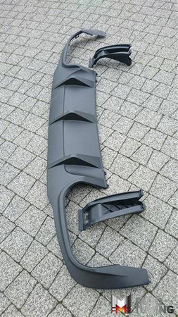 Diffusore d'aria per paraurti posteriore Mercedes W204 AMG Look duo