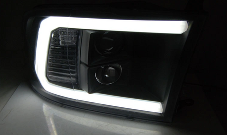 Fari a tubo nero per Dodge Ram 09-18
